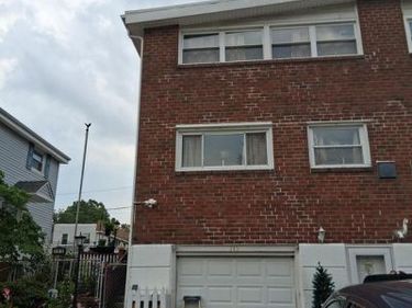 145 CRUM CREEK DRIVE, WOODLYN, PA 19094