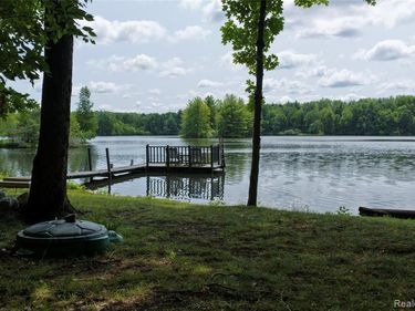 3805 Lee Hill, Dayton Township, Mi 48744