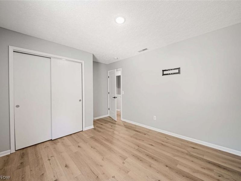1450 Parkview Drive, Madison, OH 44057 Photo 17