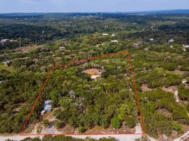 410 Cedar Bend Road , Wimberley, TX 78676