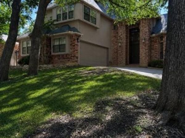 3700 Pelican Court, Arlington, TX 76016
