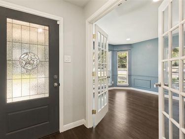 3010 Rambling Drive, Dallas, TX 75228