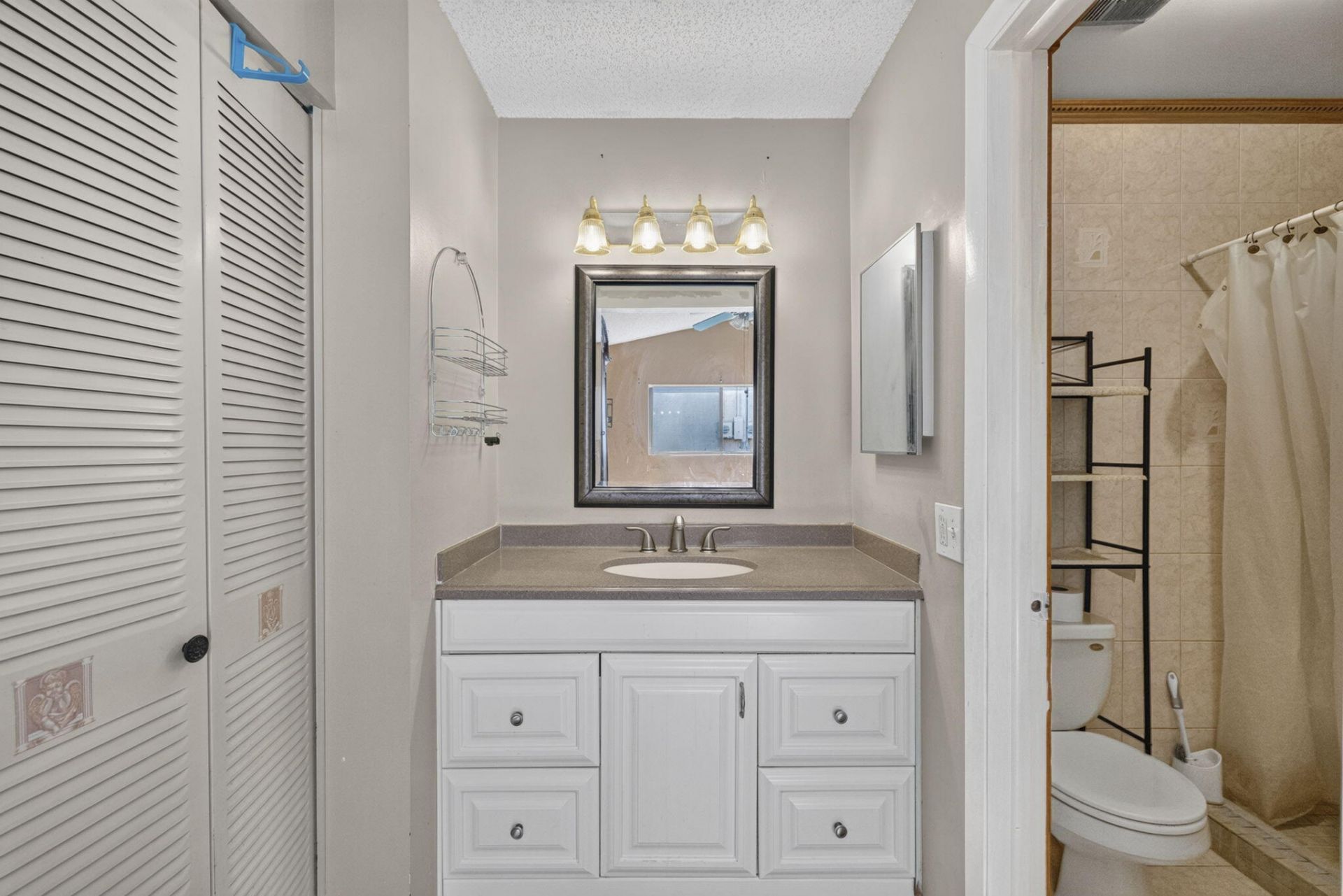 7513 SW 7th Street, North Lauderdale, FL 33068 Photo