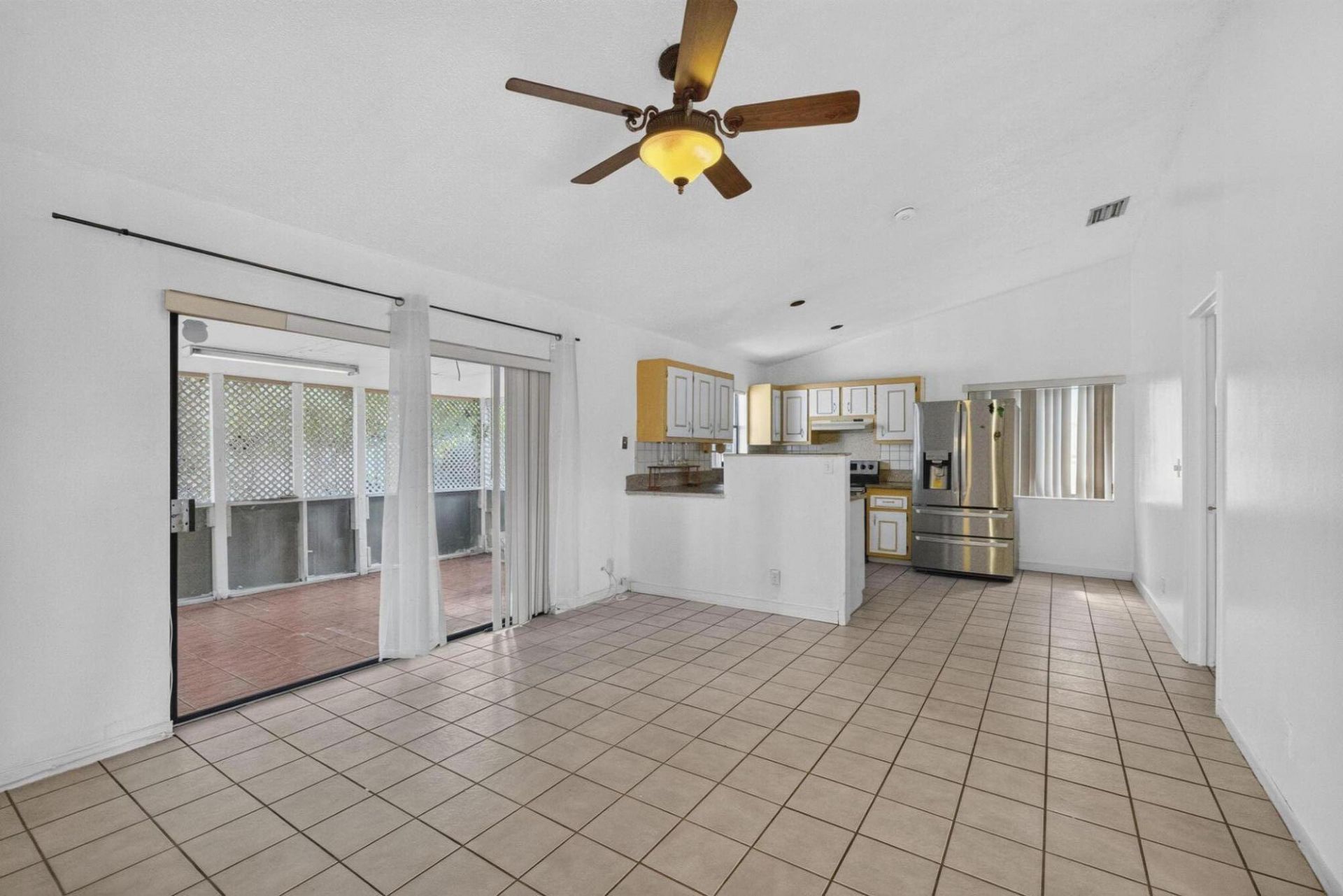 7513 SW 7th Street, North Lauderdale, FL 33068 Photo
