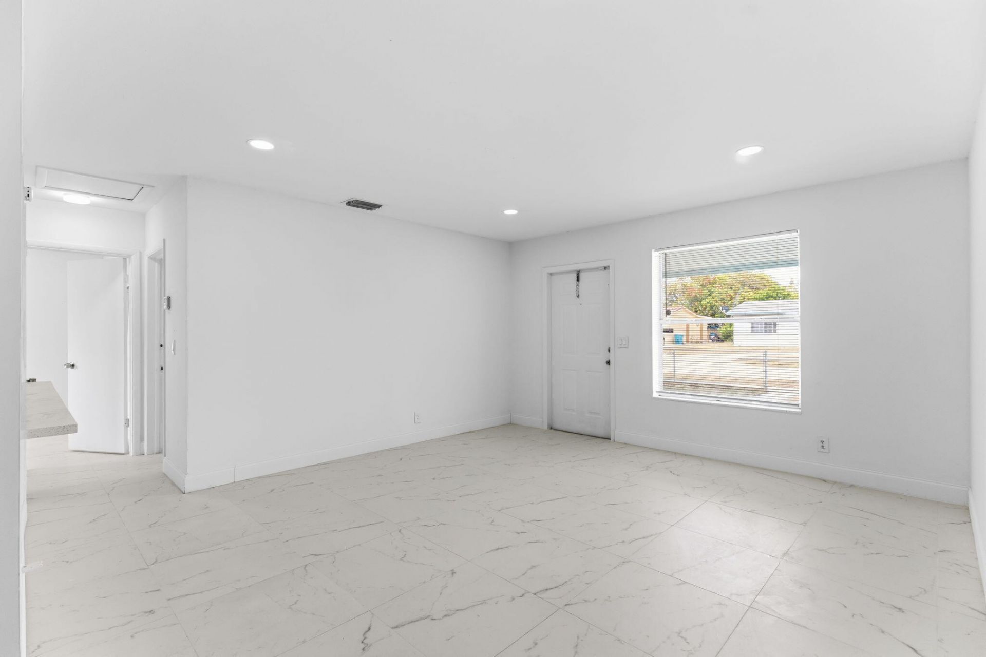 1410 NW 1st Court, Boynton Beach, FL 33435 Photo