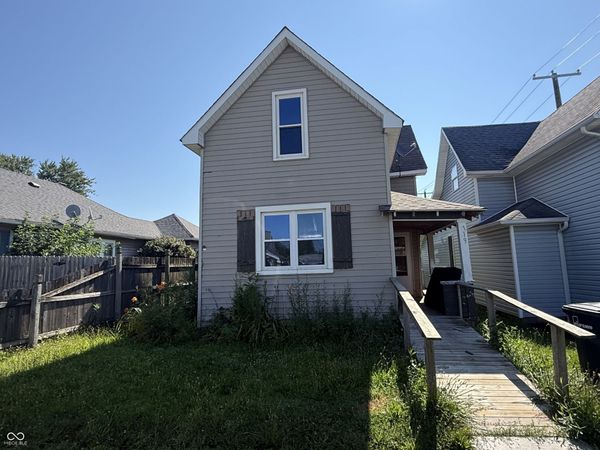 119 N 10th Street , Elwood, IN 46036