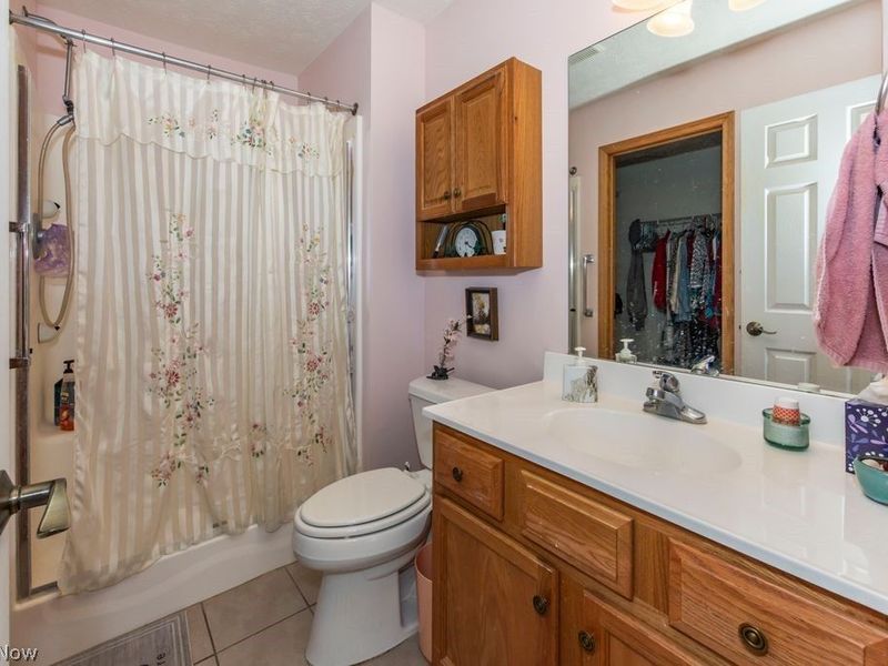 3069 Somerset Drive , Lakemore, OH 44312 Photo 26