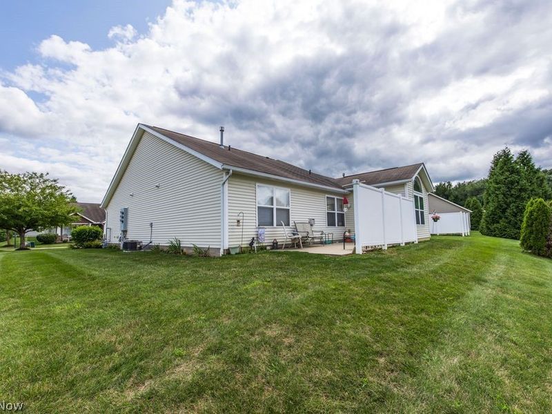 3069 Somerset Drive , Lakemore, OH 44312 Photo 4