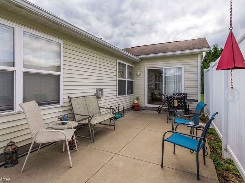 3069 Somerset Drive , Lakemore, OH 44312 Photo 6