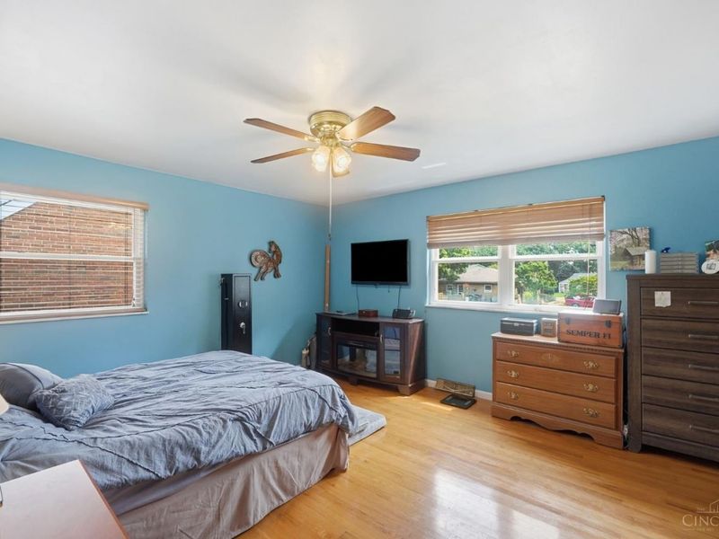4486 Pinecroft Drive, Green Township, OH 45211 Photo 15