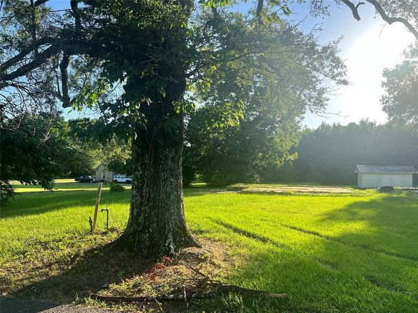 709 SE Avenue J , Idabel, OK 74745