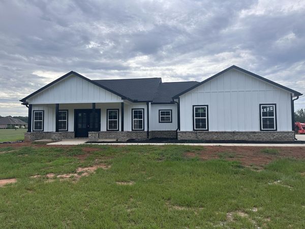 60470 Cotton Gin Port Road, Amory, MS 38821