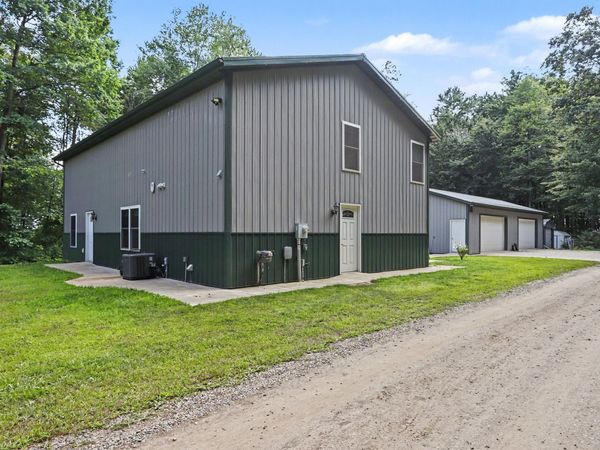 1280 Athens Road, Athens, MI 49011