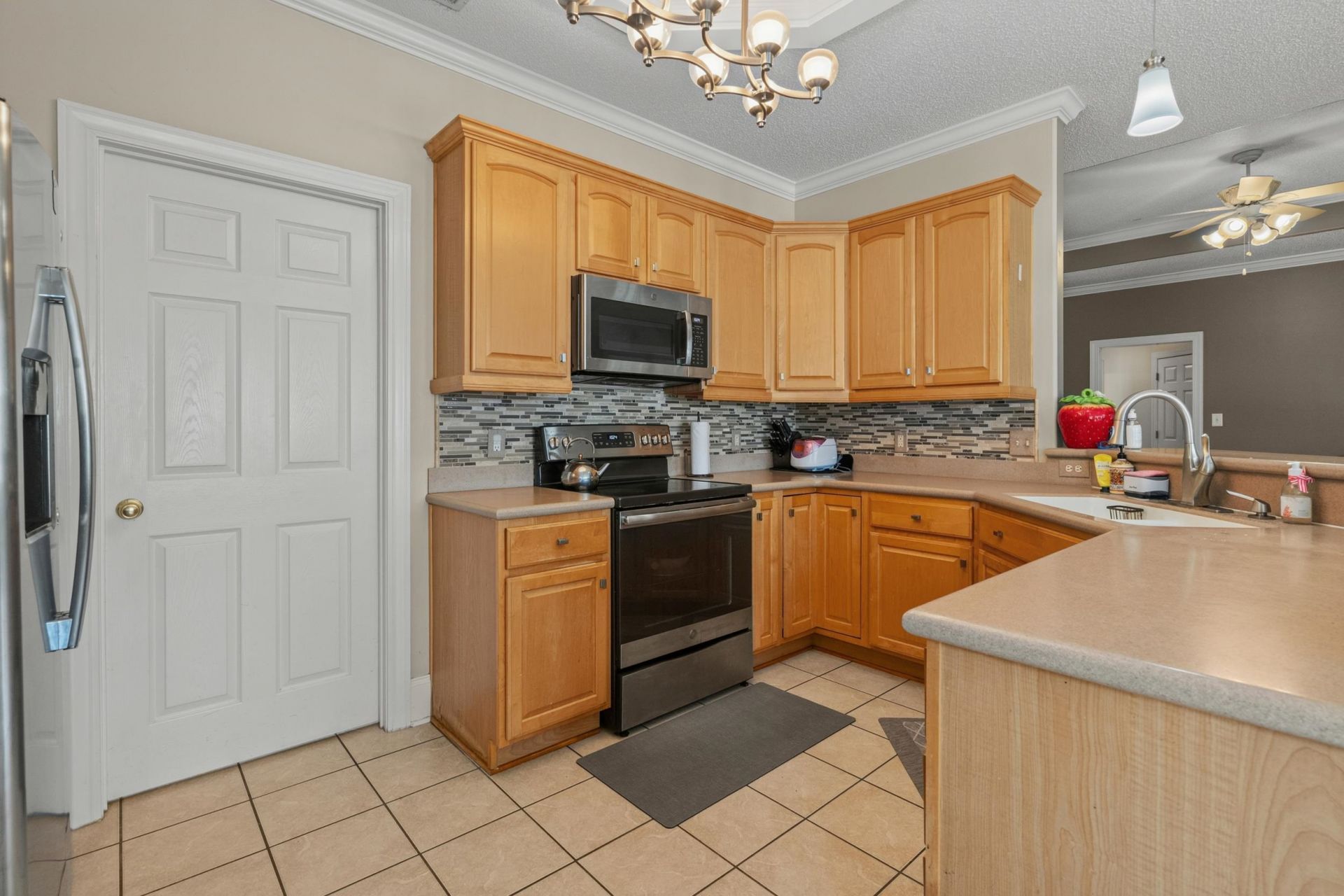 2452 Covington Dr.  Photo 12