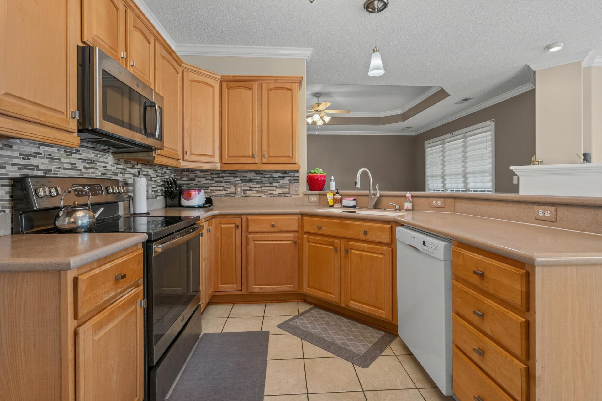 2452 Covington Dr.  Photo 13