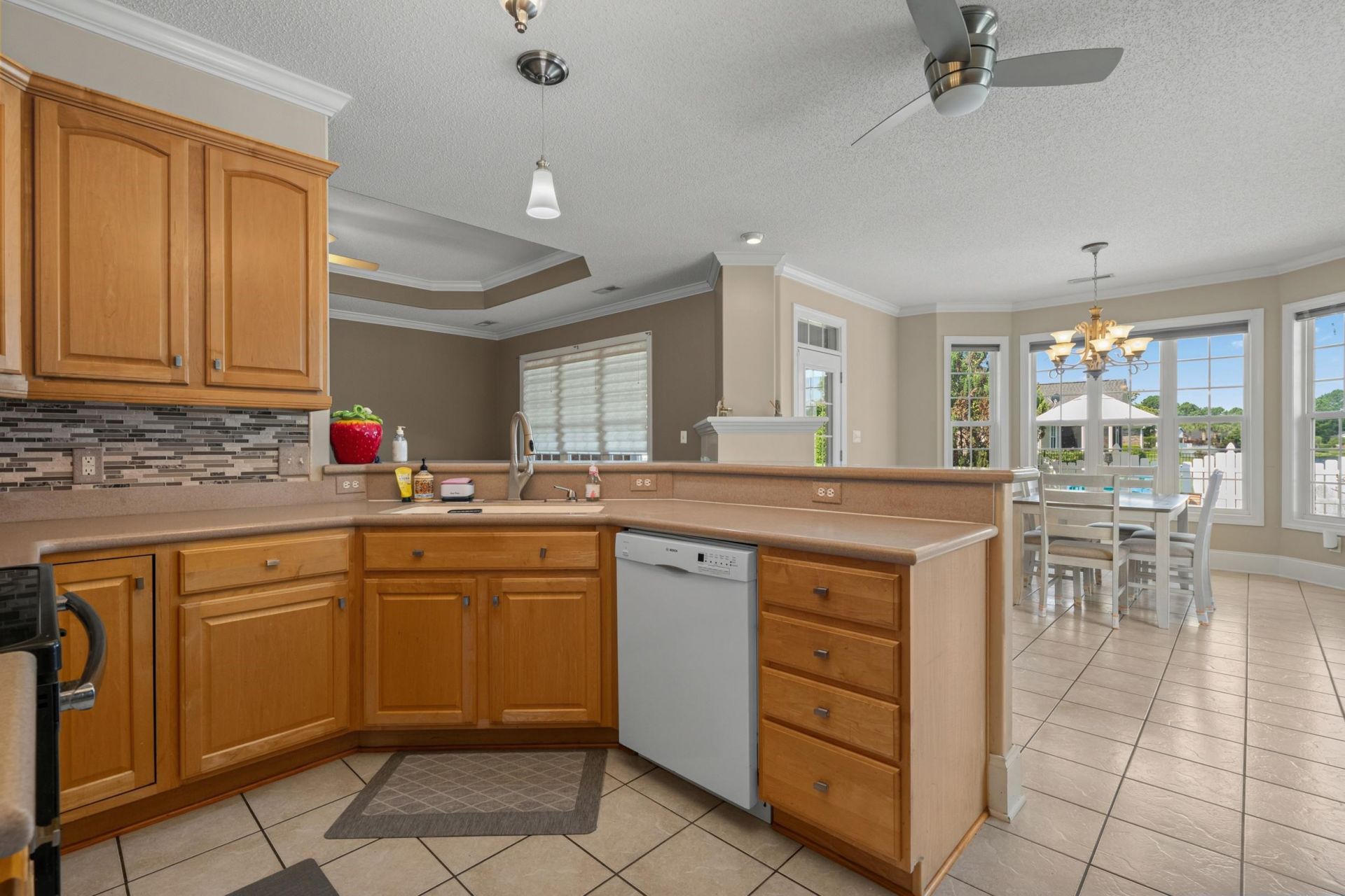 2452 Covington Dr.  Photo 14