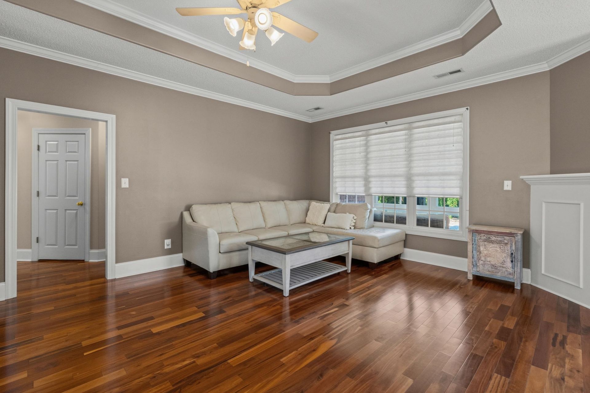 2452 Covington Dr.  Photo 8