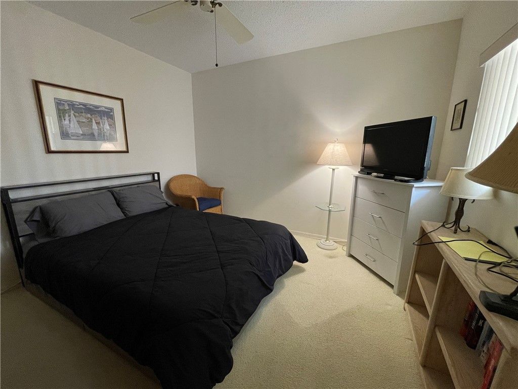 6175 S Mirror Lake Drive, Unit 207, Sebastian, FL 32958 Photo