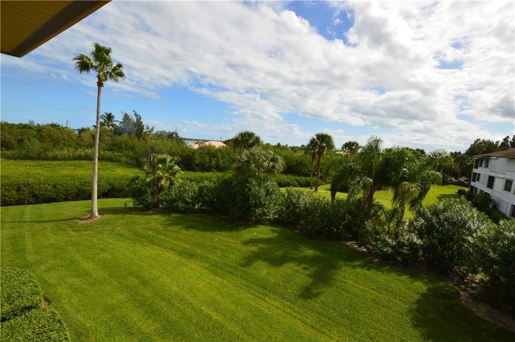 6175 S Mirror Lake Drive, Unit 207, Sebastian, FL 32958 Photo