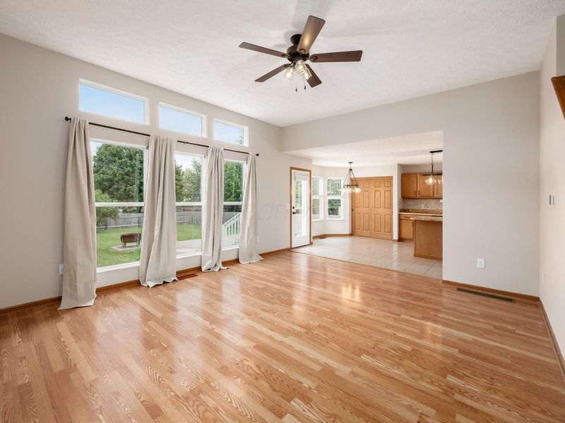 280 Stonhope Drive, Delaware, OH 43015 Photo 9