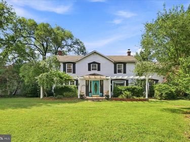 491 VIEWTOWN ROAD, AMISSVILLE, VA 20106