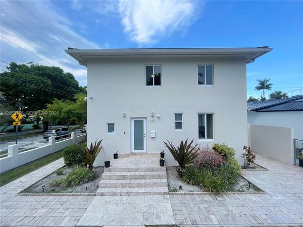383 SW 25th Rd , Miami, FL 33129