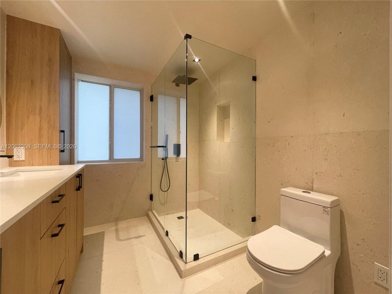 383 SW 25th Rd , Miami, FL 33129 Photo
