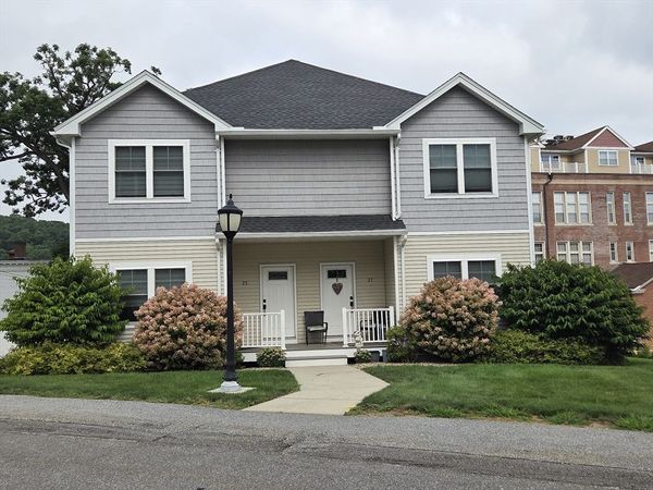 27 Eagle Nest, Unit 27, Clinton, MA 01510