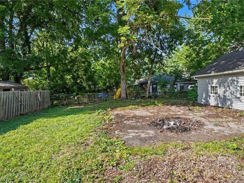 455 Scott Street NE, Warren, OH 44483 Photo 35