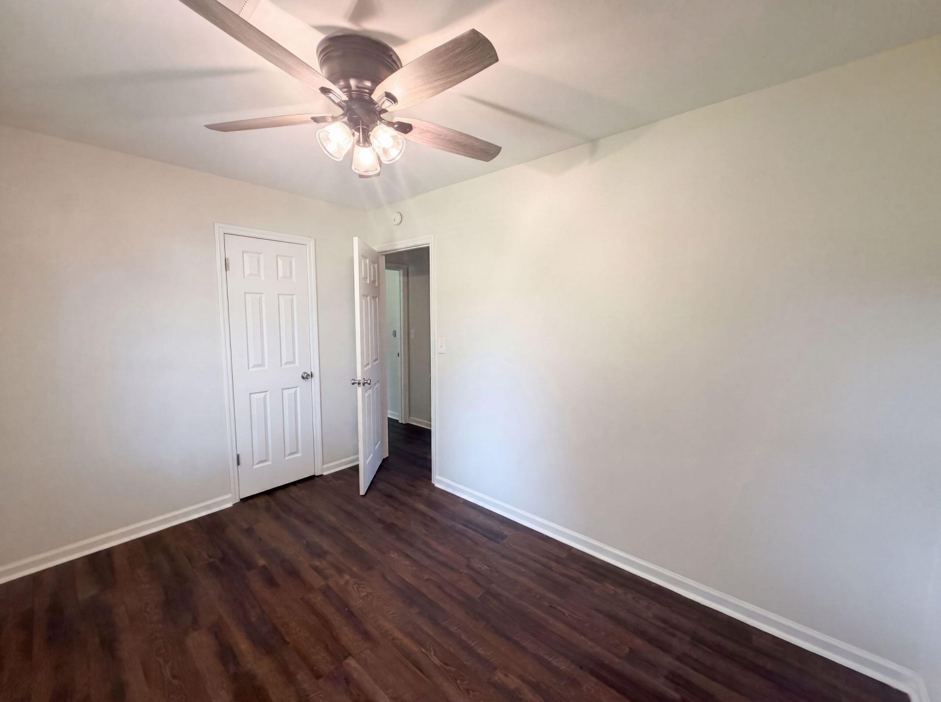 1110 Stuart Drive Photo 11
