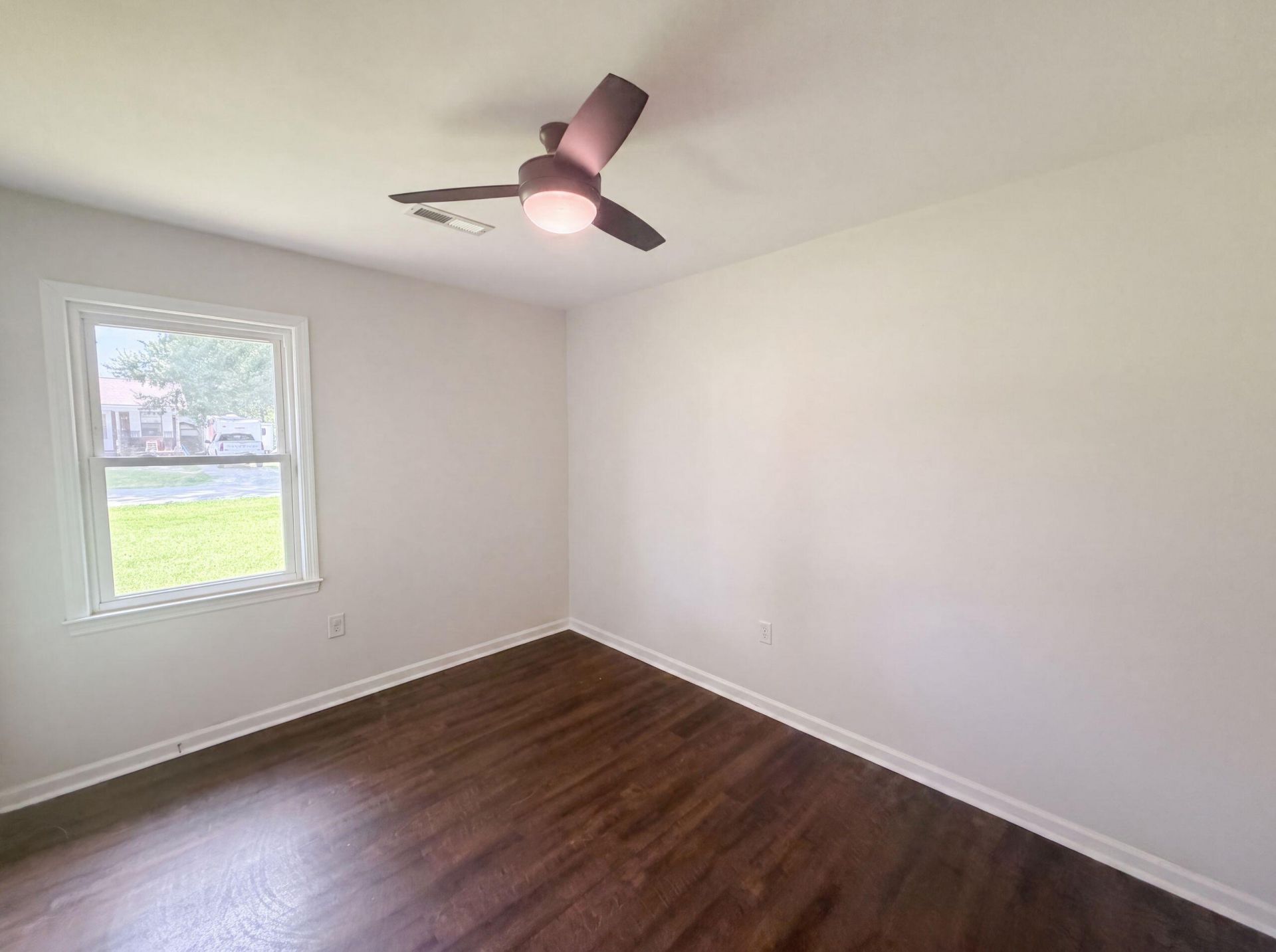 1110 Stuart Drive Photo 12