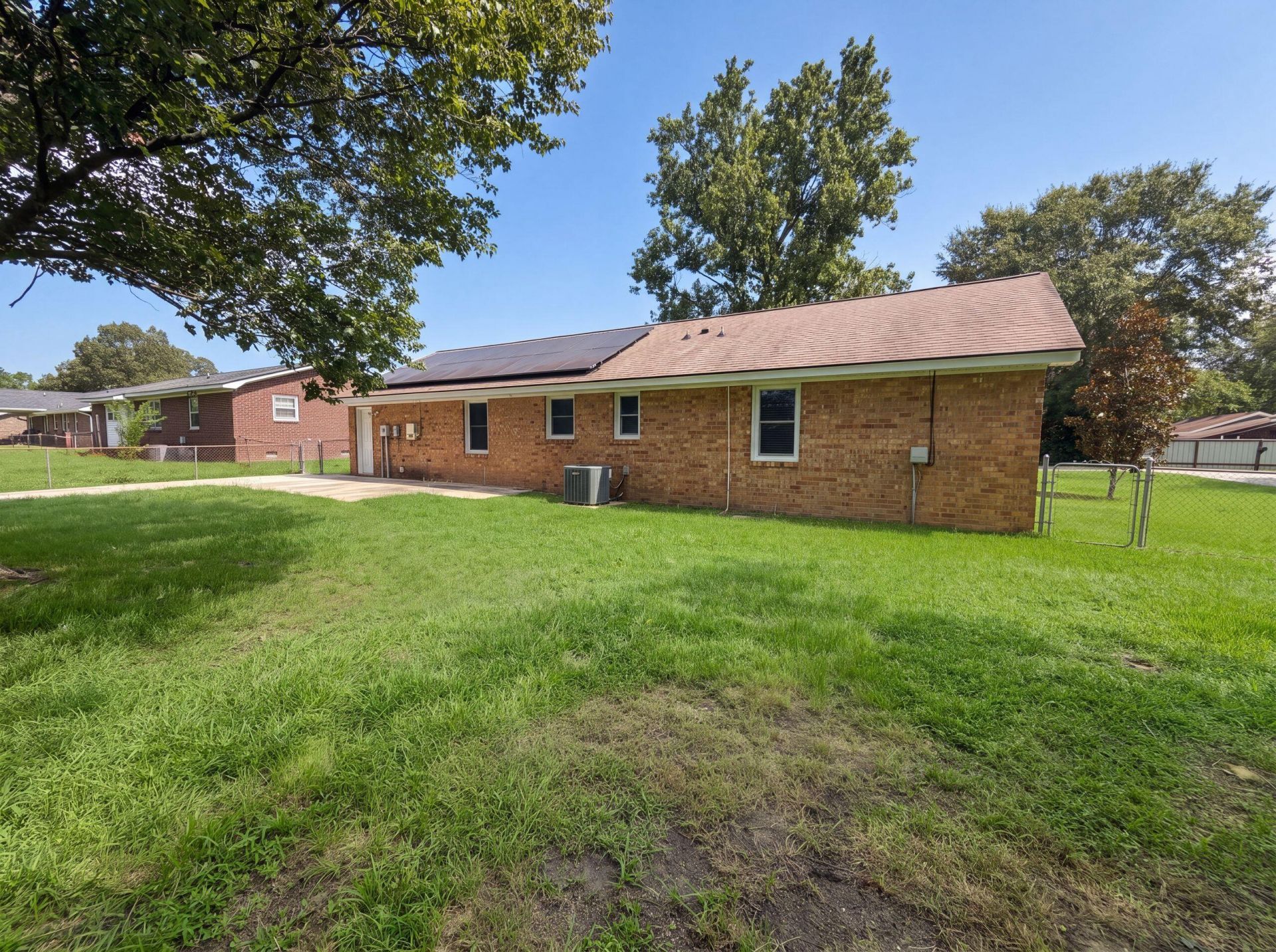 1110 Stuart Drive Photo 5