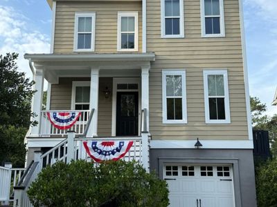 120 Clouter Creek Drive, Wando, SC 29492