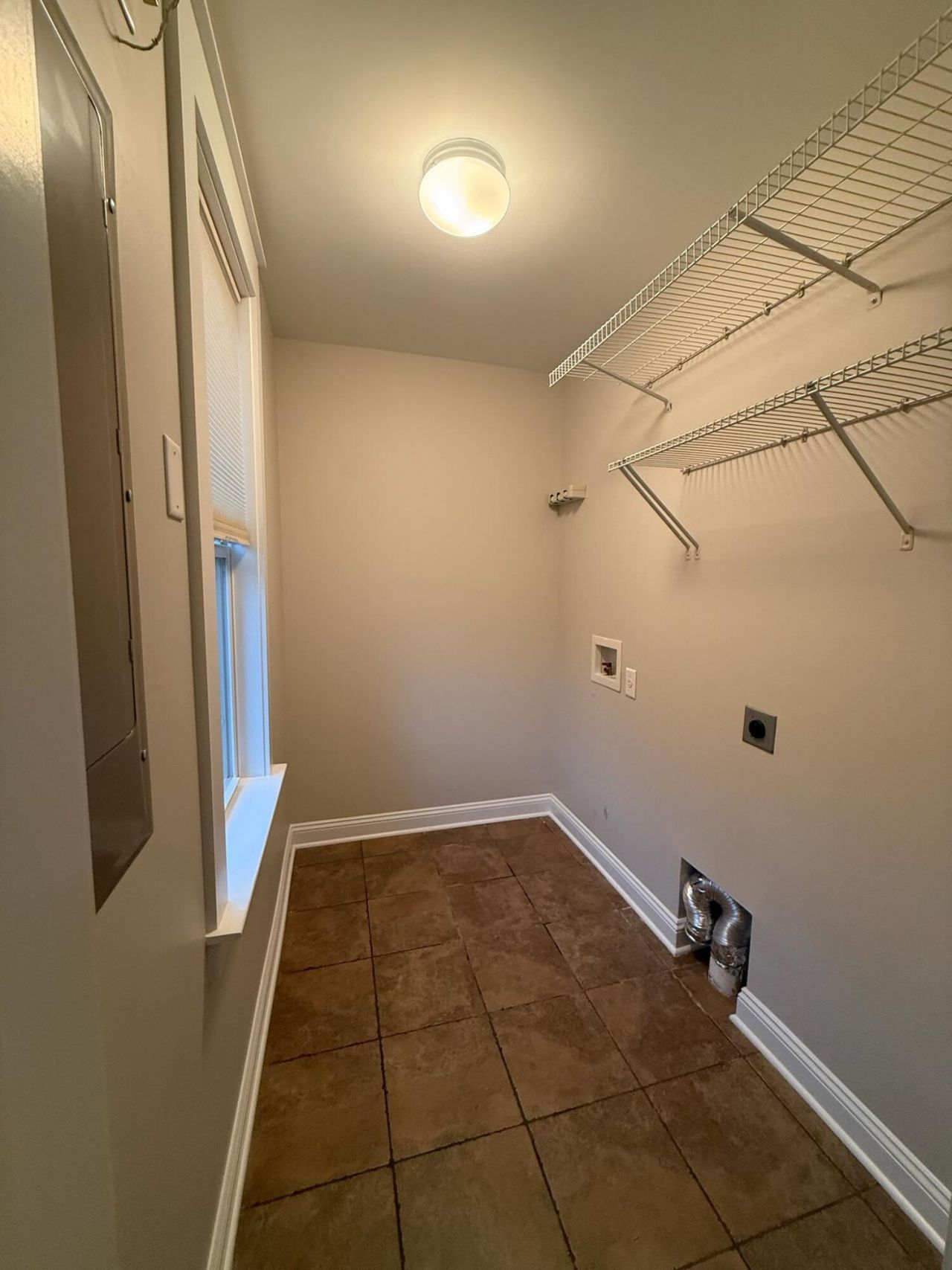 120 Clouter Creek Drive Photo 43