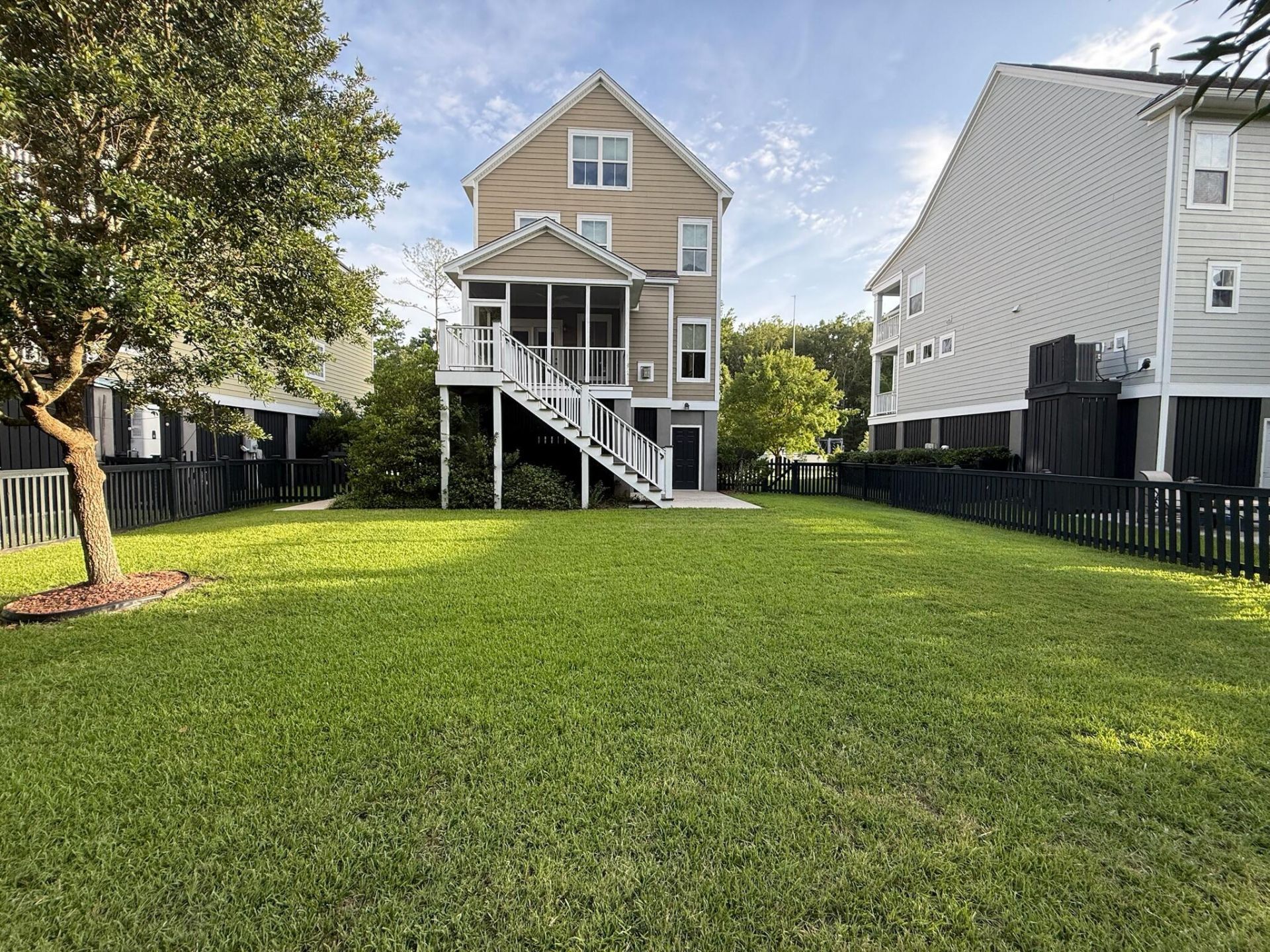 120 Clouter Creek Drive Photo 7