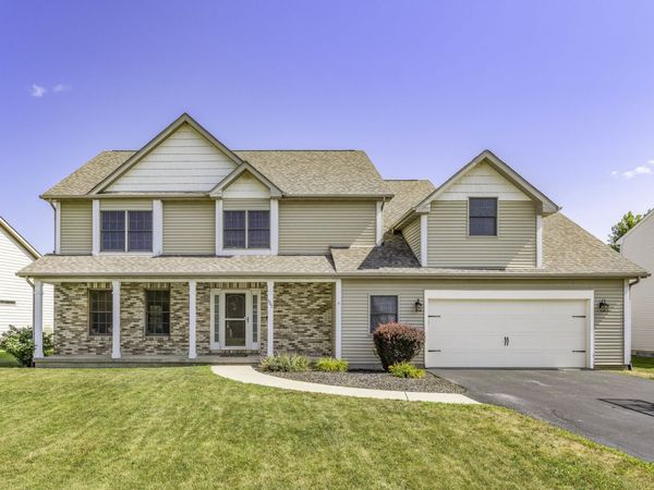 907 Autumn Ridge Road , Sandwich, IL 60548