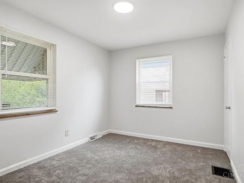 2945 Royal Glen Drive, Colerain Township, OH 45239 Photo 16