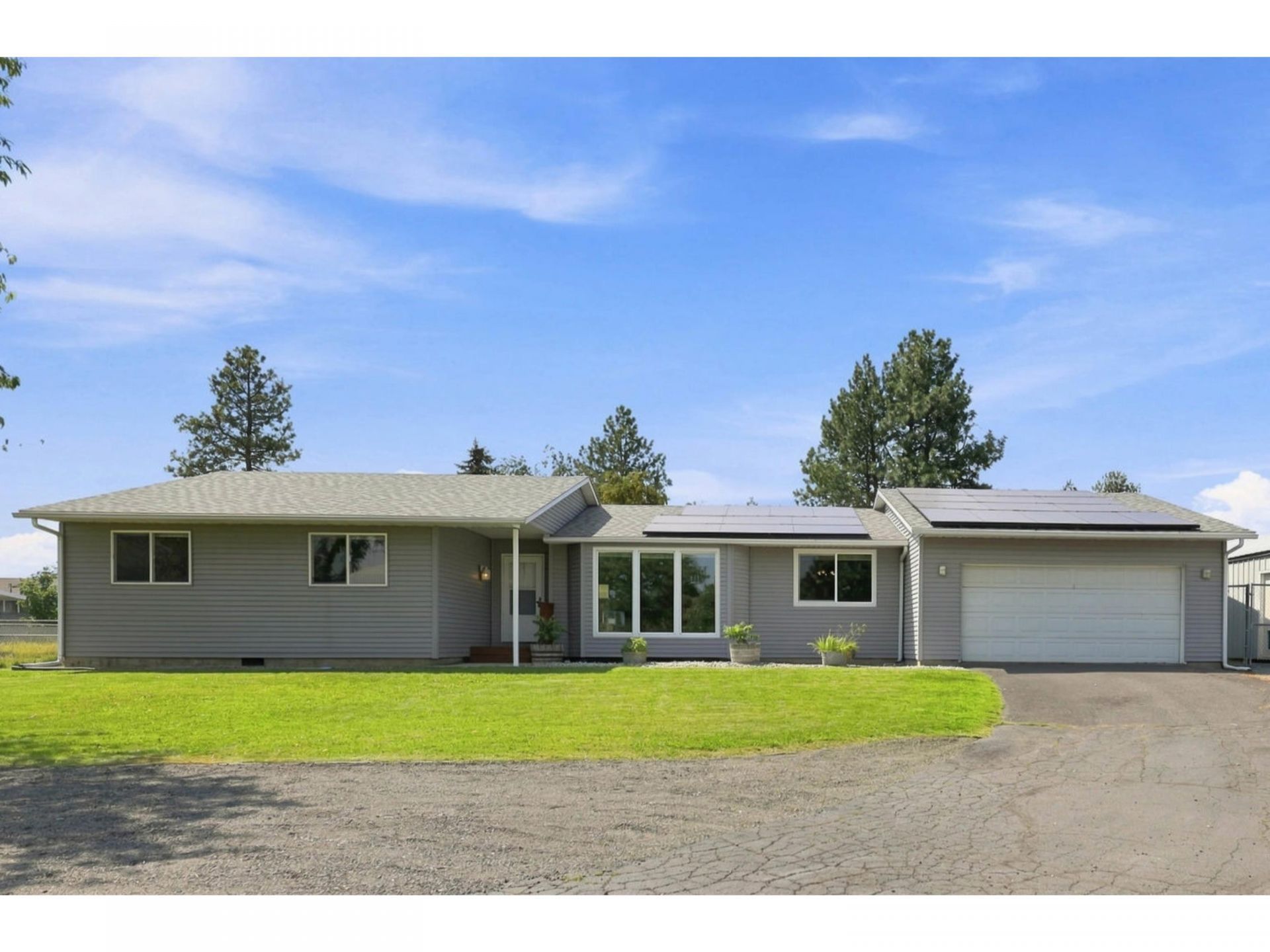 633 N Grant St, Medical Lake, WA 99022 Main Photo