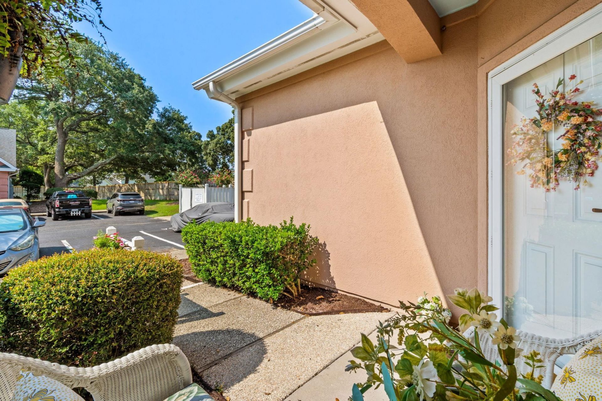 4662 Lightkeepers Way Photo 4