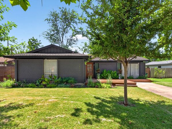 1411 Gilmore ST , Taylor, TX 76574