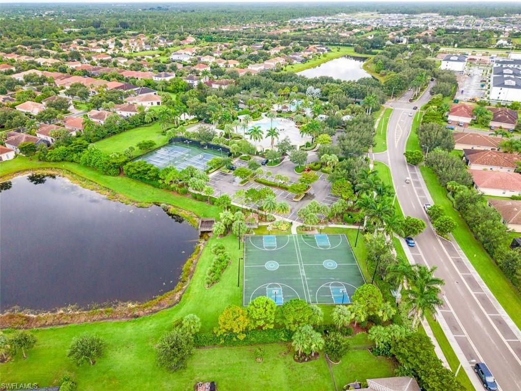 2036 Wellington St, Naples, FL 34120 Photo