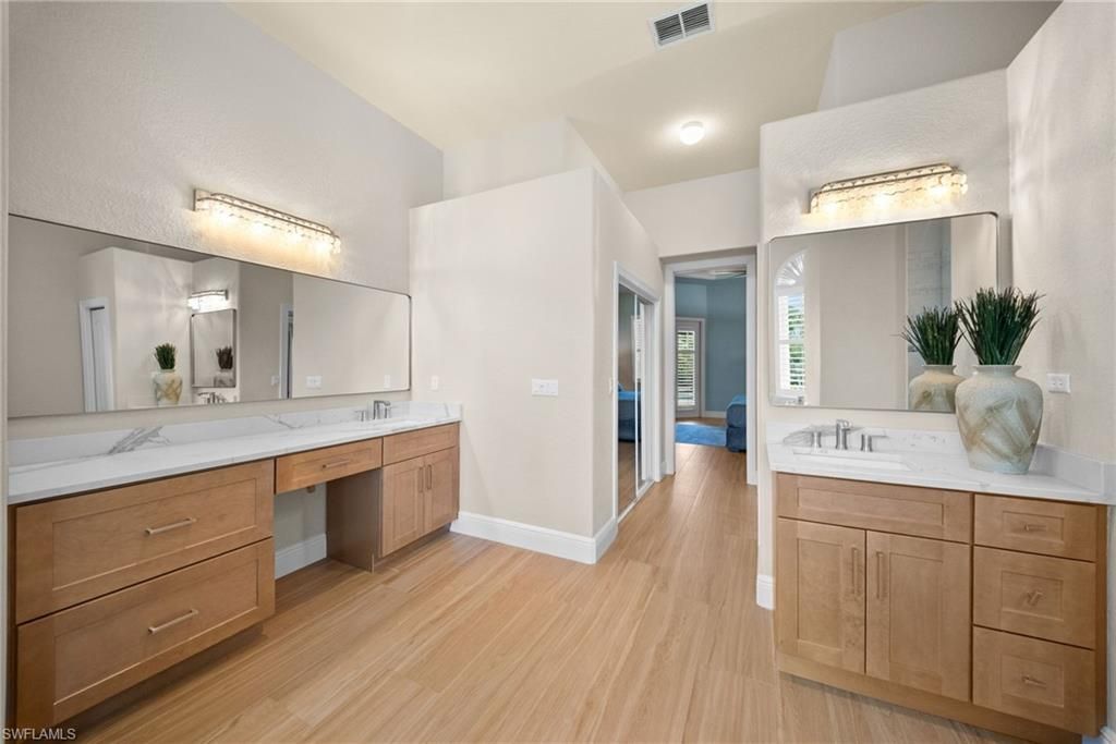 9069 The Lane, Naples, FL 34109 Photo
