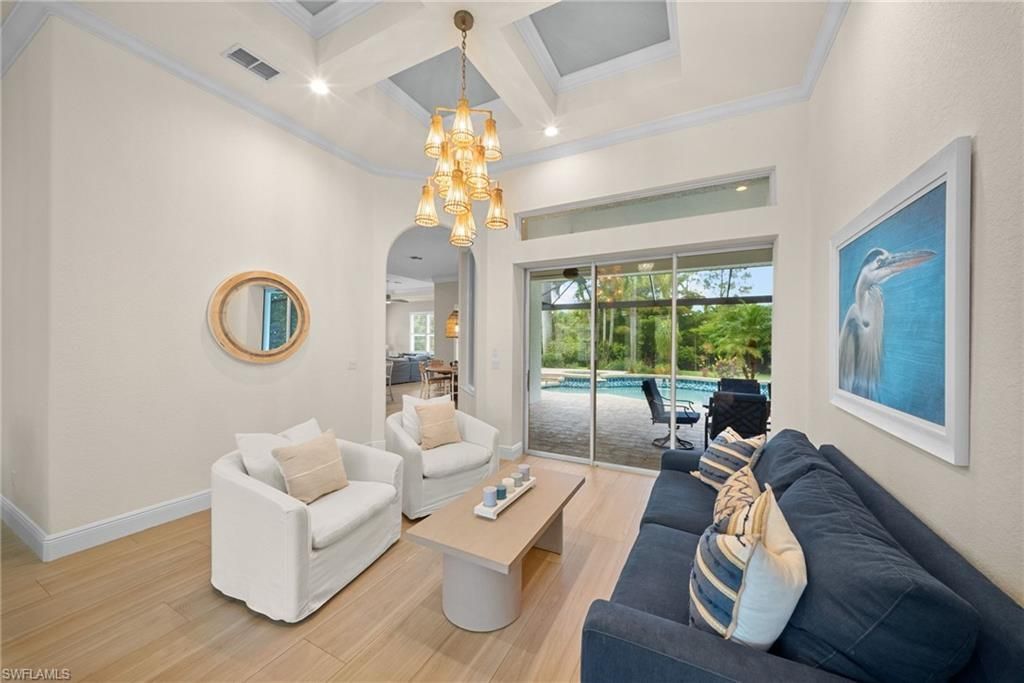 9069 The Lane, Naples, FL 34109 Photo