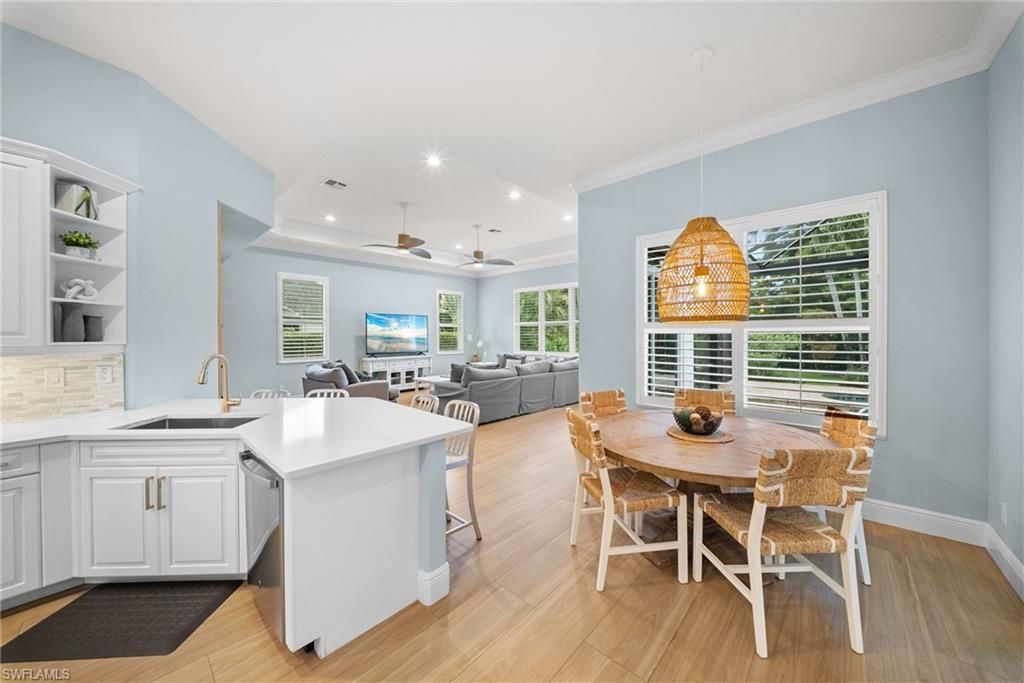 9069 The Lane, Naples, FL 34109 Photo