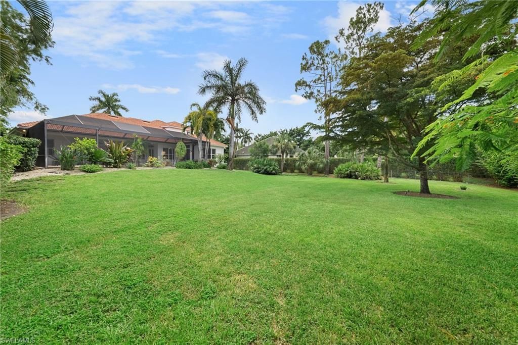 9069 The Lane, Naples, FL 34109 Photo