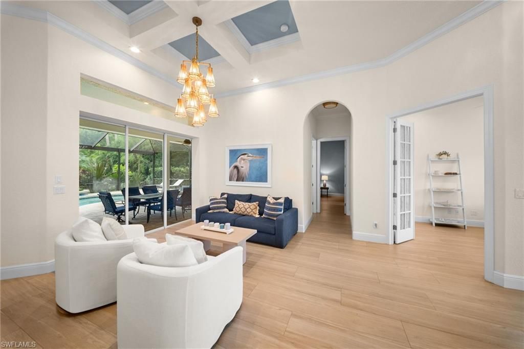 9069 The Lane, Naples, FL 34109 Photo