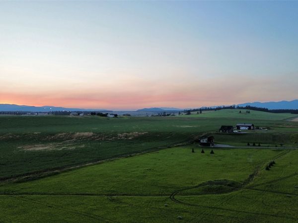 2122 N Wintercrest Drive , Kalispell, MT 59901