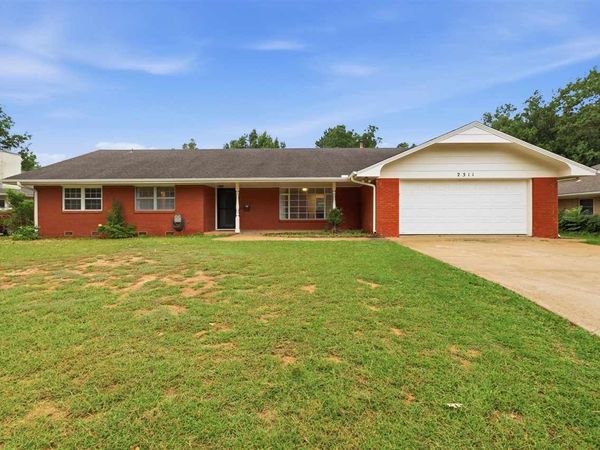 2311 W 10th Avenue, Stillwater, OK 74074