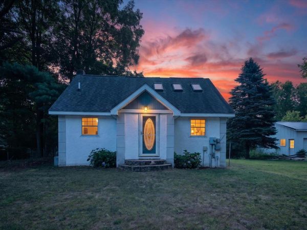 7296 Lumberjack Road, Riverdale, MI 48877