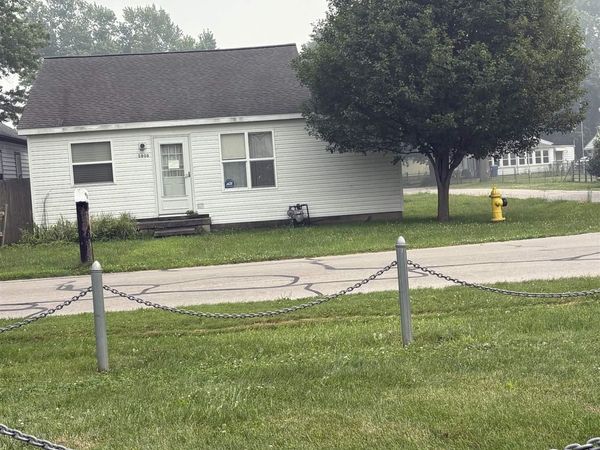 5808 lakeview Street, Newport, MI 48166